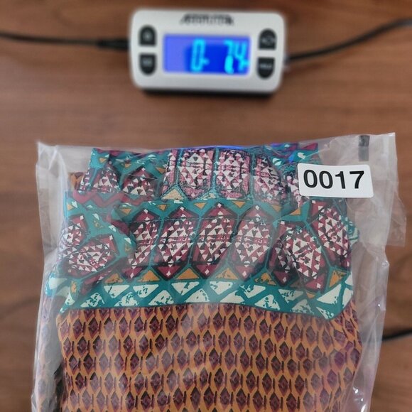 New Directions Womens Casual Blouse Top Size L Multicolor Aztec NWT - Picture 14 of 14